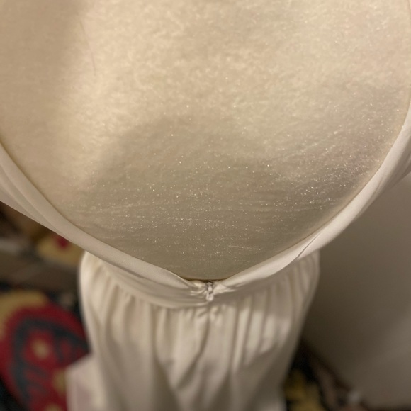 Beautiful Grecian Goddess Dress - Picture 9 of 12